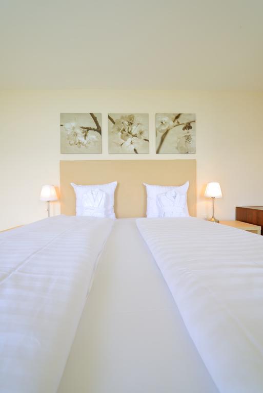 Villa Eden Palace Au Lac Montreux Room photo